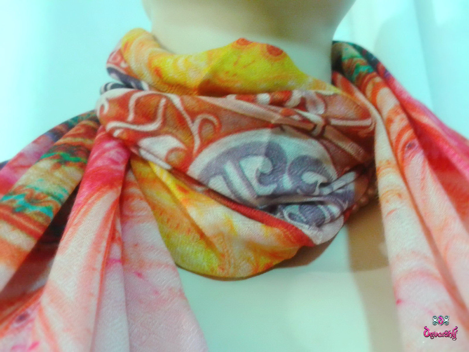 LA FUTURISMO Artistic Gradient Devarshy Printed Long Viscose Stole - 1078C.